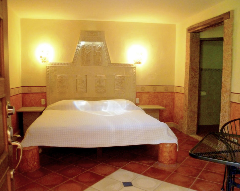 Hacienda Hotel Santo Domingo Izamal Rum bild